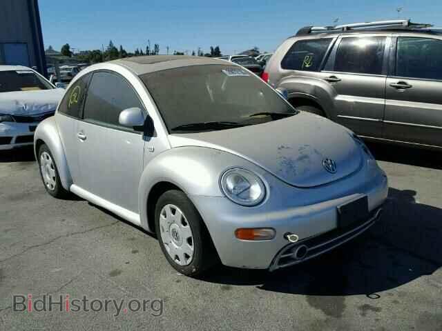 Photo 3VWCD21C1YM417185 - VOLKSWAGEN BEETLE 2000
