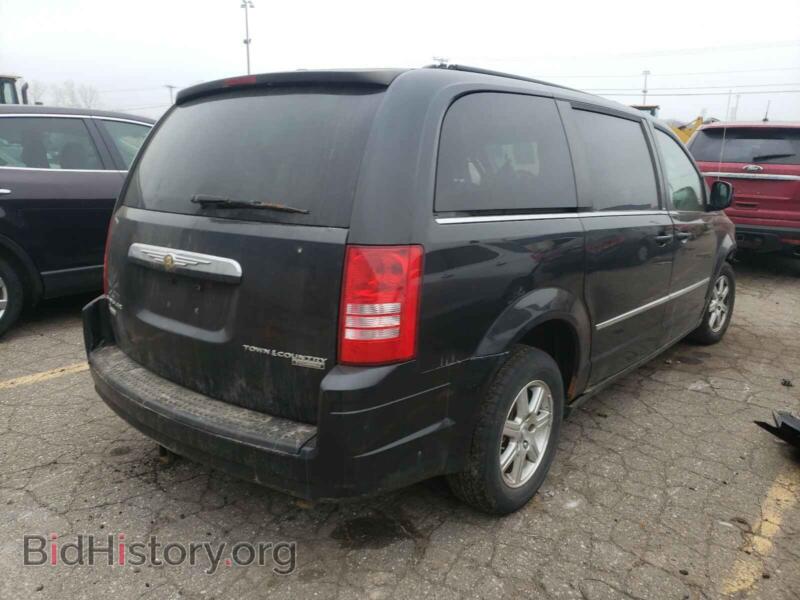 2010 Chrysler MINIVAN (VIN 2A4RR5D11AR495663) — photo 4 of 10