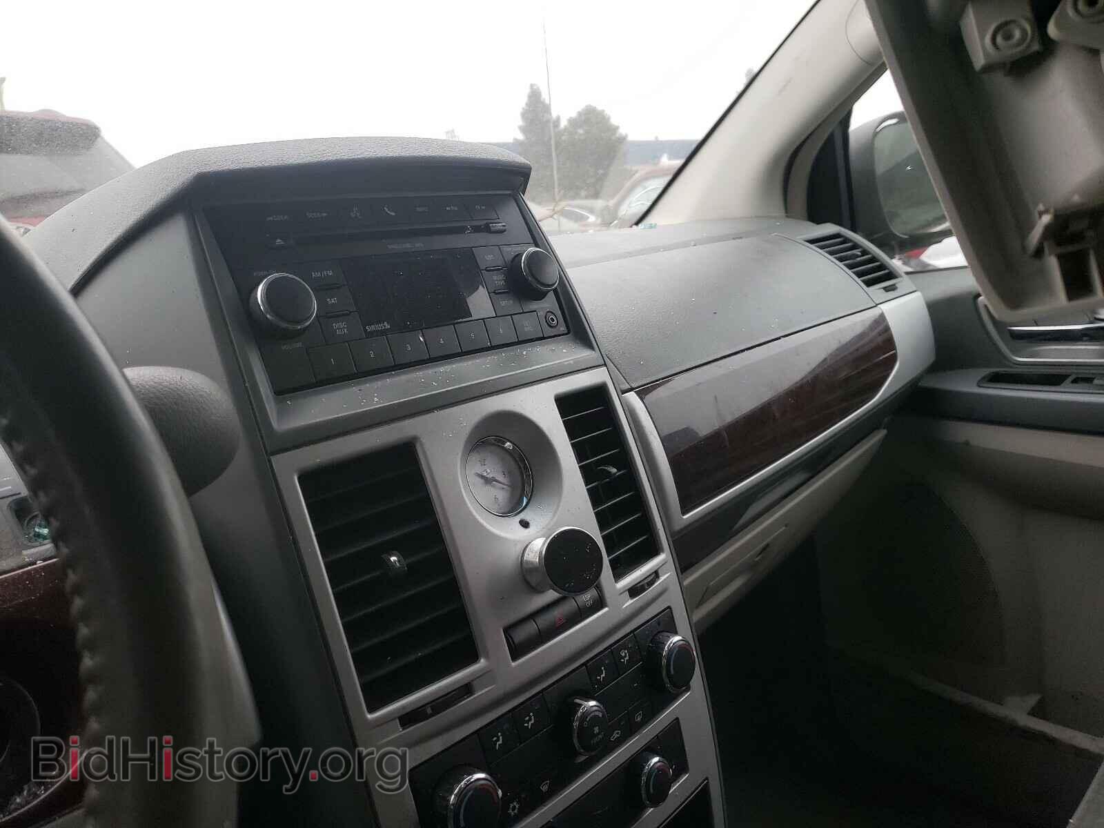2010 CHRYSLER MINIVAN - VIN: 2A4RR5D11AR495663 - Фото 9