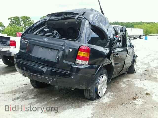 2007 Ford ESCAPE (VIN 1FMCU04197KB36609) — photo 4 of 10