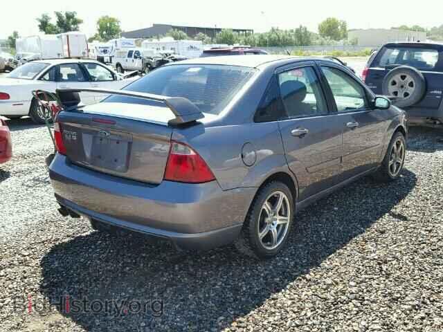 2007 FORD FOCUS - VIN: 1FAHP38Z87W165178 - Фото 4
