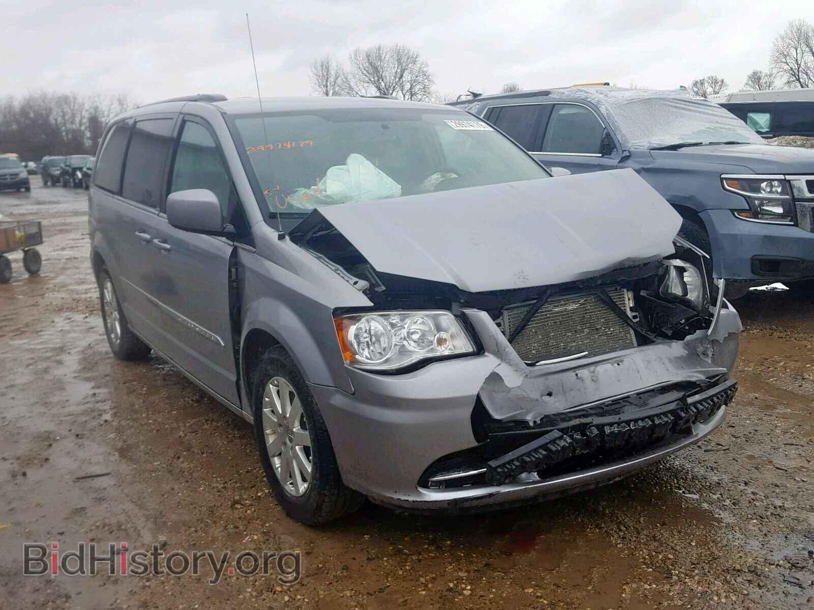 Фотография 2C4RC1BG3DR674444 - CHRYSLER TOWN & COU 2013