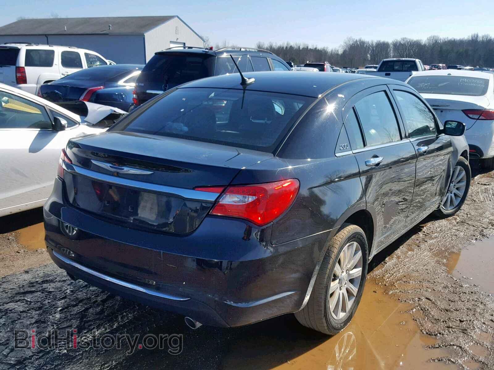 2014 CHRYSLER 200 - VIN: 1C3CCBCG5EN177070 - Фото 4