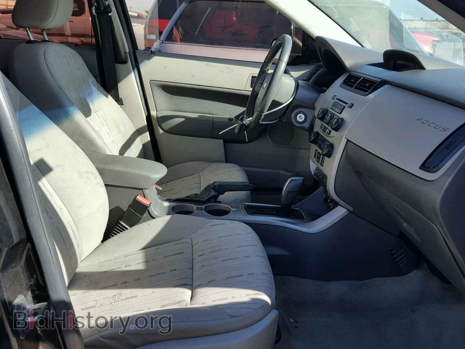 2010 FORD FOCUS - VIN: 1FAHP3FN0AW123823 - Фото 5