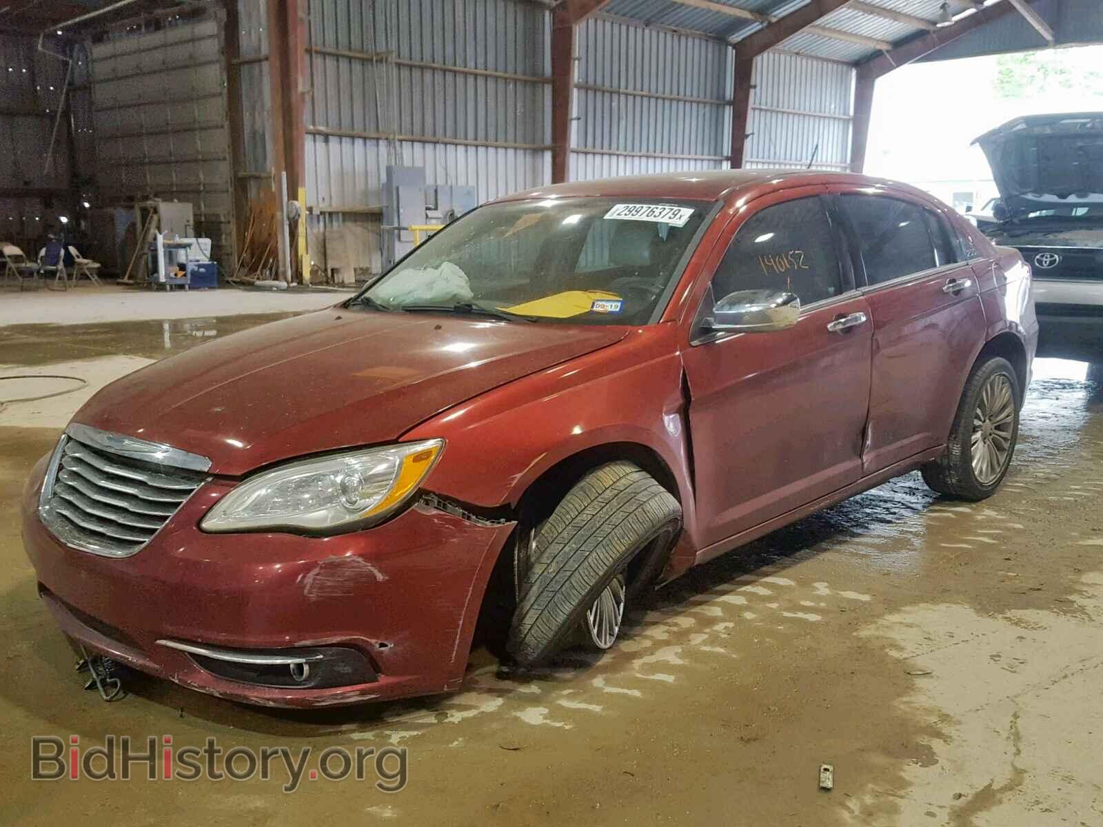 2012 CHRYSLER 200 - VIN: 1C3CCBCG5CN116878 - Фото 2