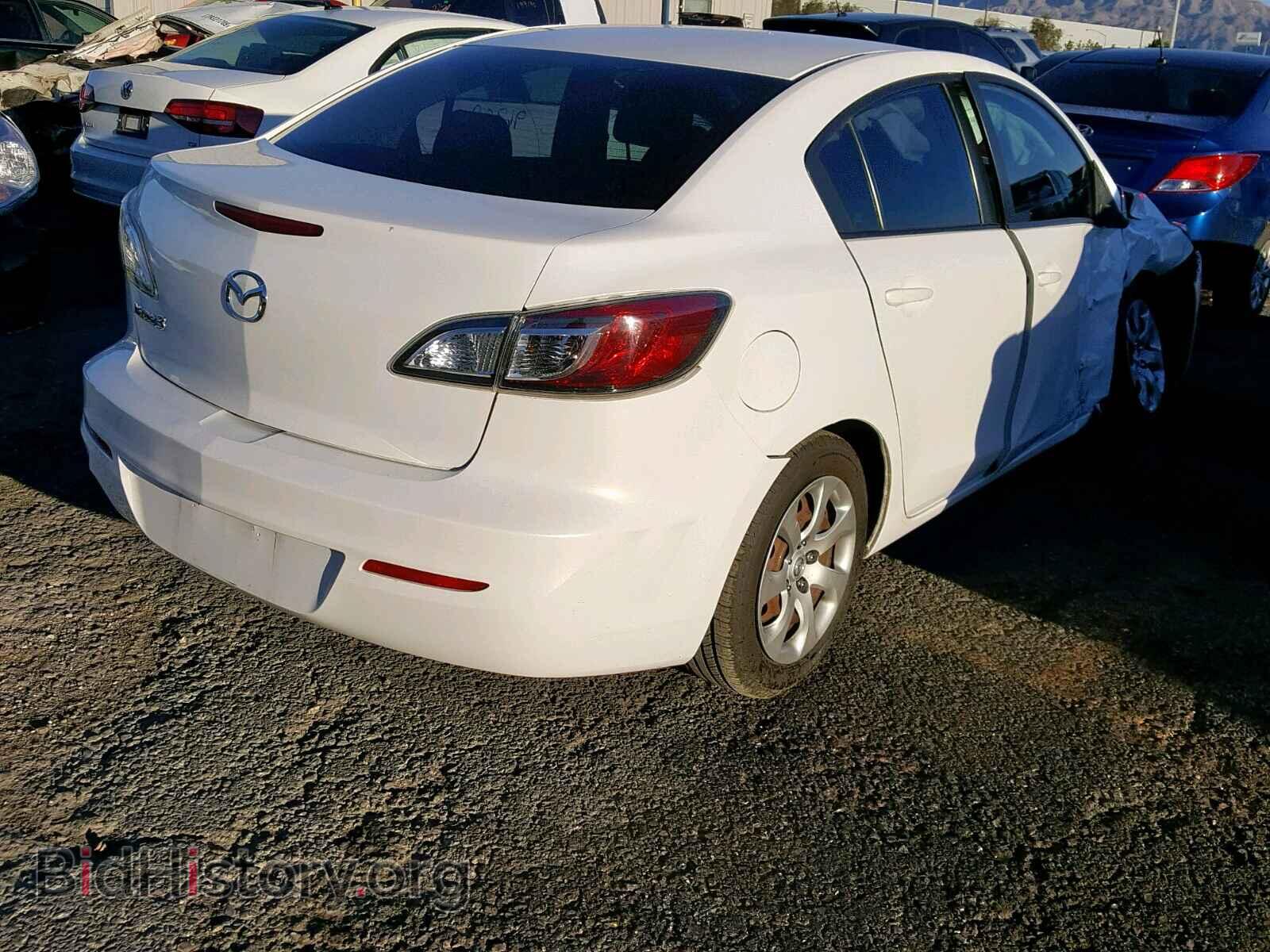 2012 MAZDA 3 - VIN: JM1BL1UG5C1526099 - Photo 4