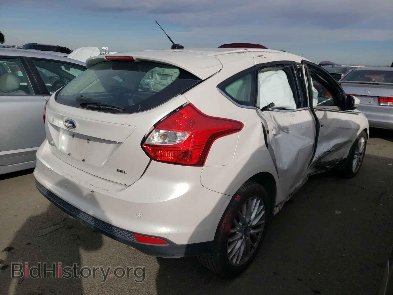 2012 FORD FOCUS - VIN: 1FAHP3M23CL285085 - Photo 4