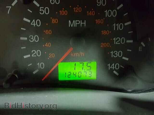 2005 FORD FOCUS - VIN: 1FAFP36N75W106966 - Фото 8