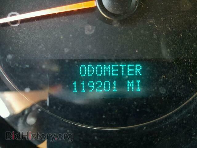 2011 GMC YUKON - VIN: 1GKS2EEF0BR226295 - Фото 8