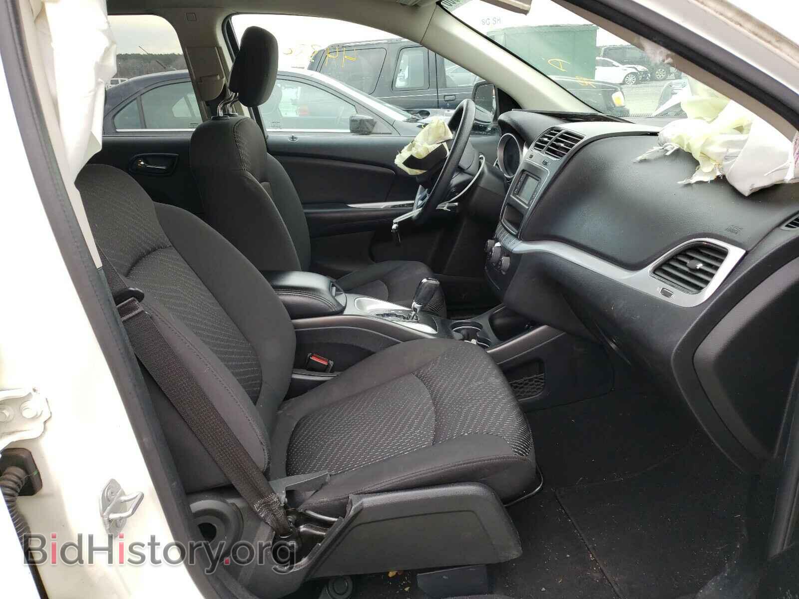 2018 DODGE JOURNEY - VIN: 3C4PDCAB2JT241549 - Photo 5