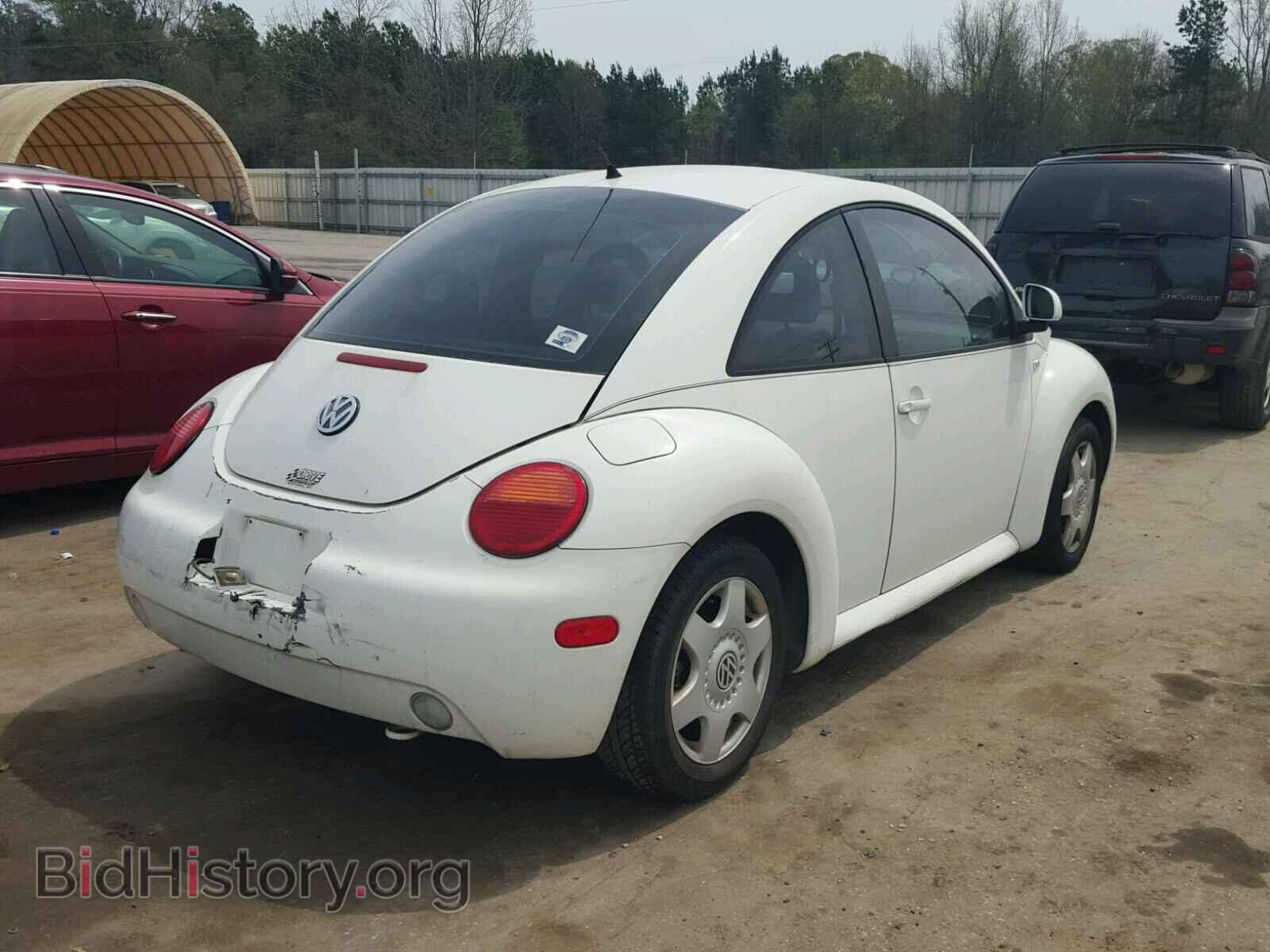 2000 VOLKSWAGEN BEETLE - VIN: 3VWCA21CXYM470217 - Фото 4