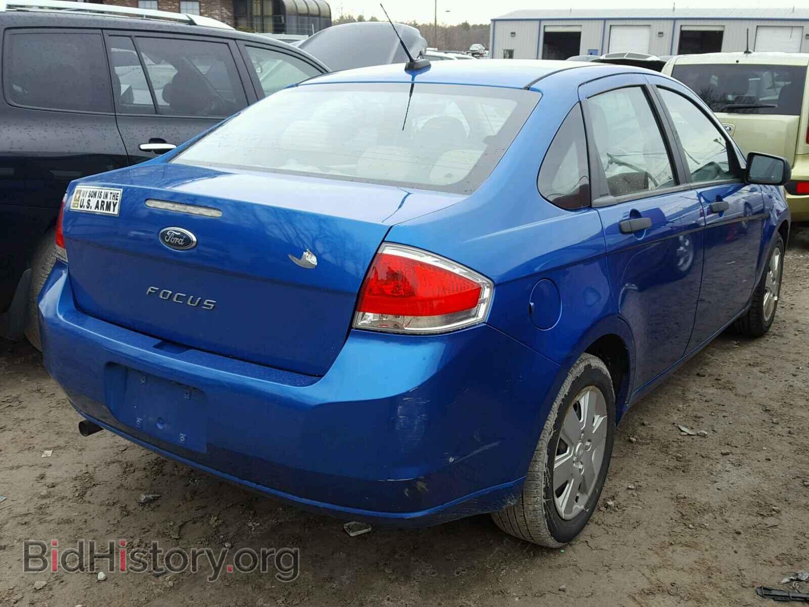 2011 FORD FOCUS - VIN: 1FAHP3EN6BW100100 - Photo 4