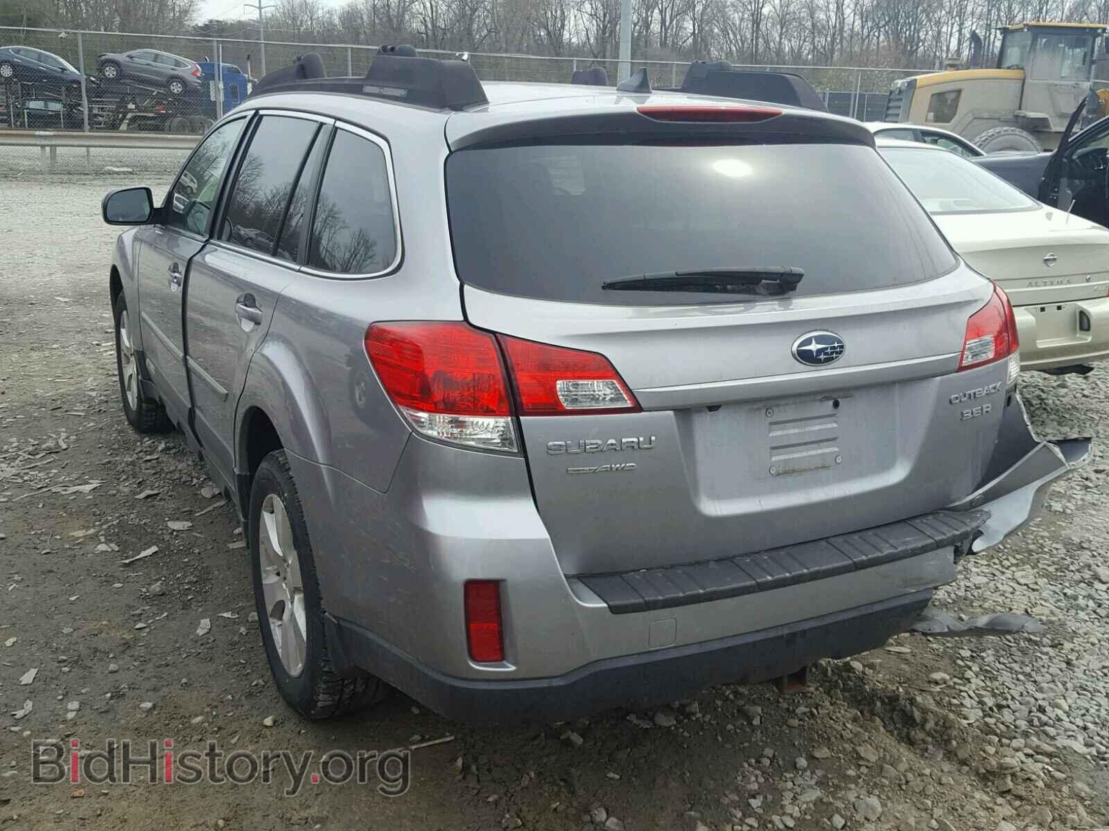2011 SUBARU OUTBACK - VIN: 4S4BRDLC5B2394044 - Фото 3