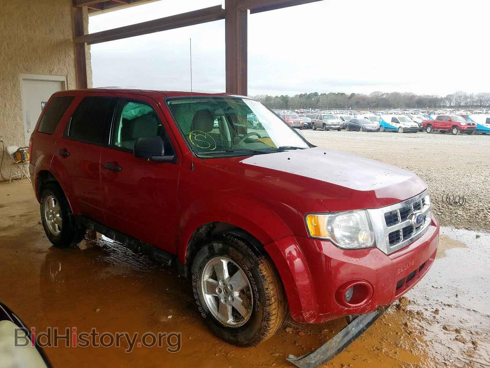 Photo 1FMCU0C79BKB60827 - FORD ESCAPE 2011