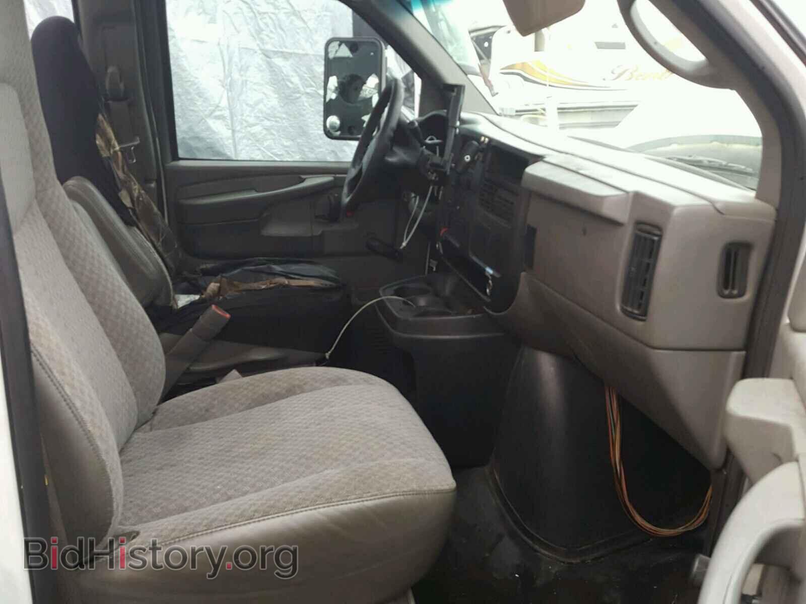 2005 GMC SAVANA - VIN: 1GDGG31V051901663 - Фото 5