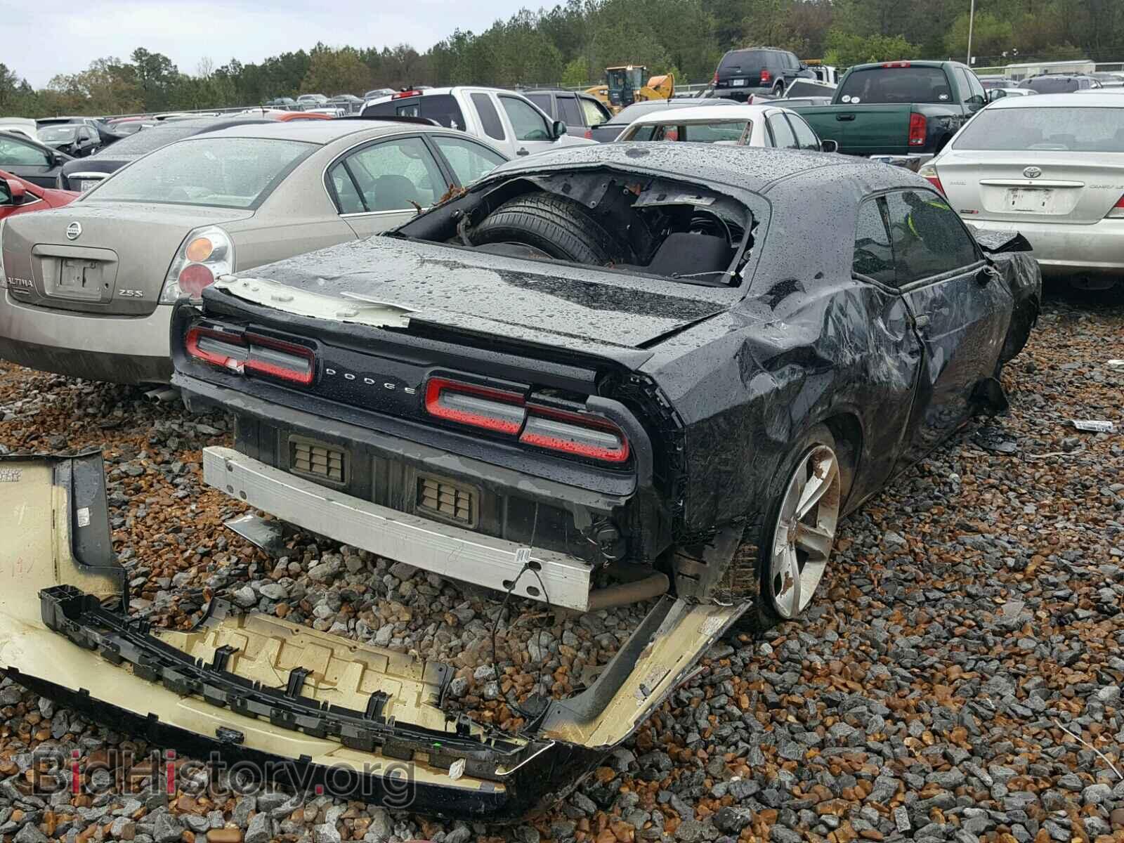 2015 DODGE CHALLENGER - VIN: 2C3CDZAT7FH764841 - Фото 4