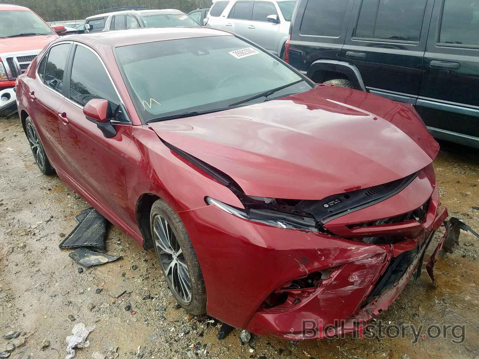 Photo 4T1B11HK2JU507523 - TOYOTA CAMRY 2018