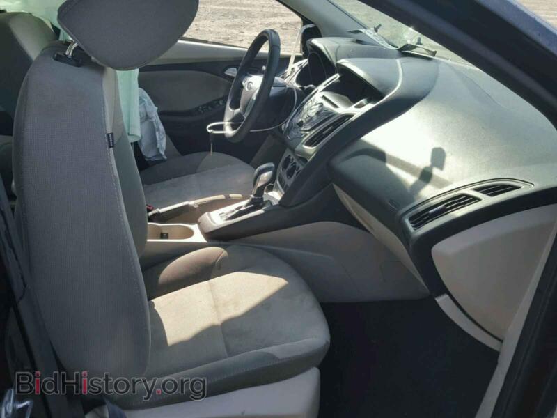 2014 Ford FOCUS (VIN 1FADP3F29EL292301) — фото 5 из 10