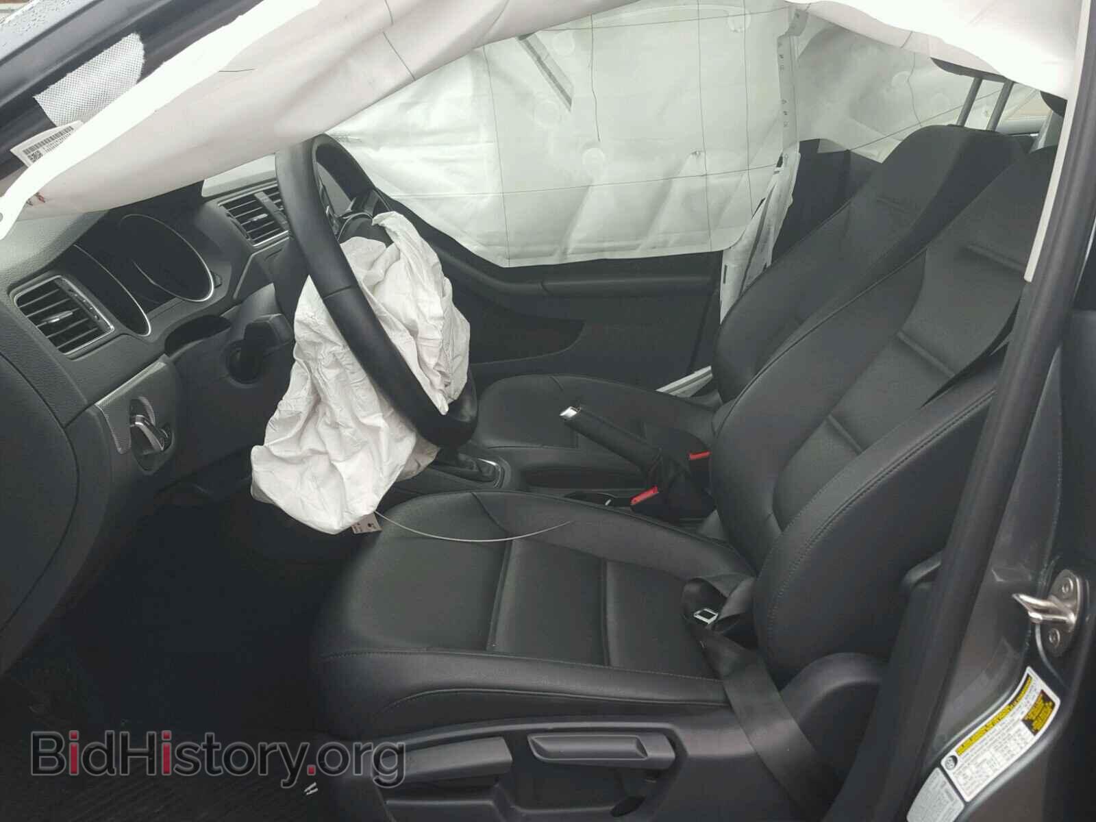 2017 VOLKSWAGEN JETTA - VIN: 3VWDB7AJ4HM409264 - Фото 5