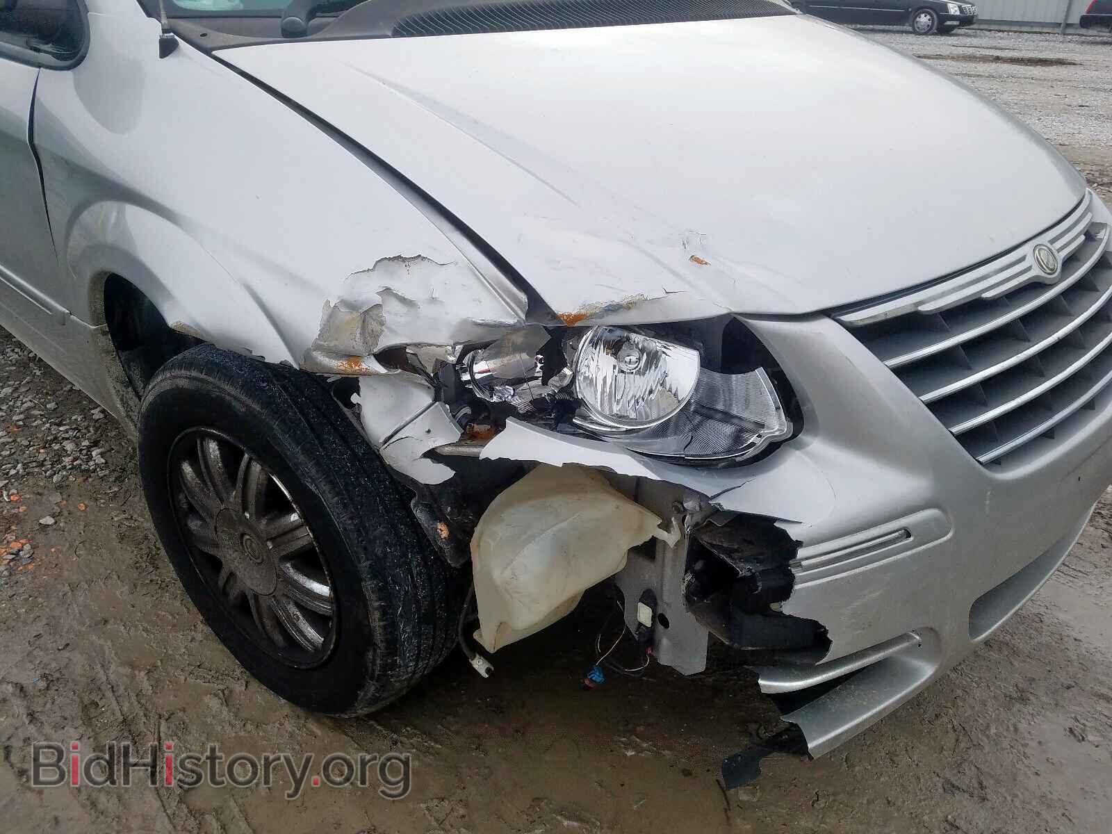 2006 CHRYSLER TOWN & COU - VIN: 2A4GP64L86R740020 - Фото 9
