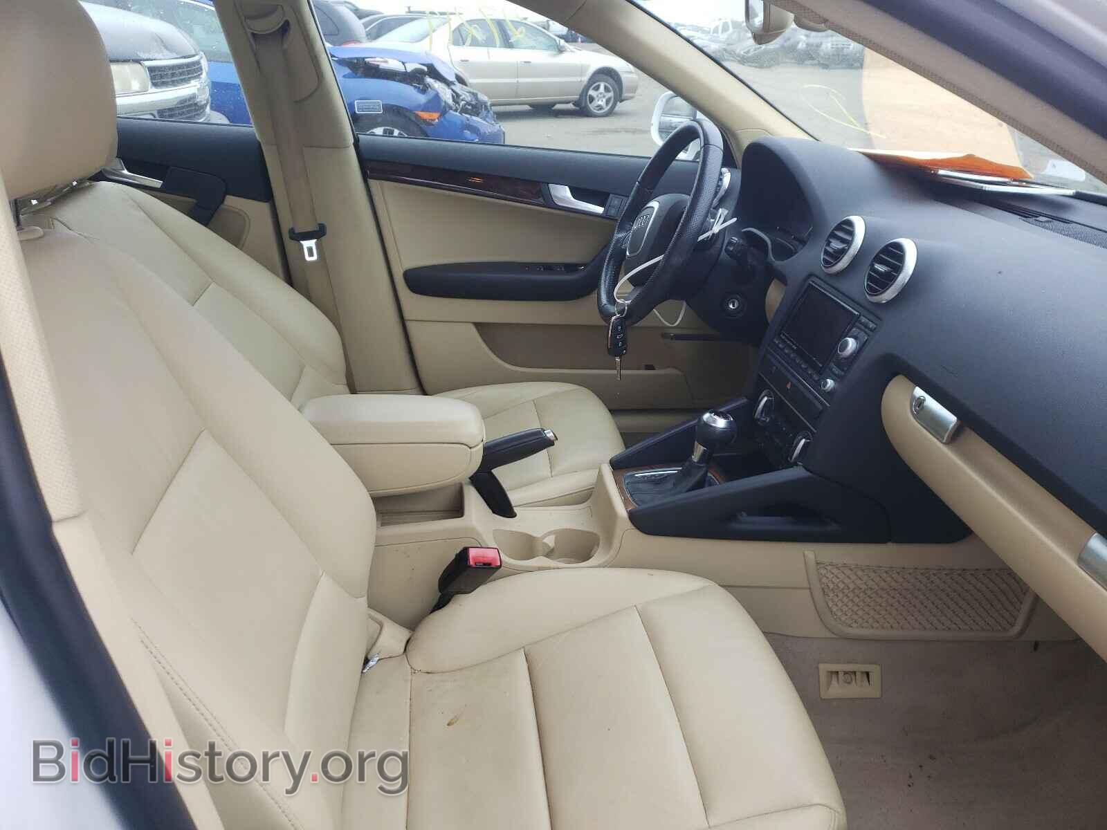 2013 AUDI A3 - VIN: WAUKJAFMXDA028097 - Фото 5