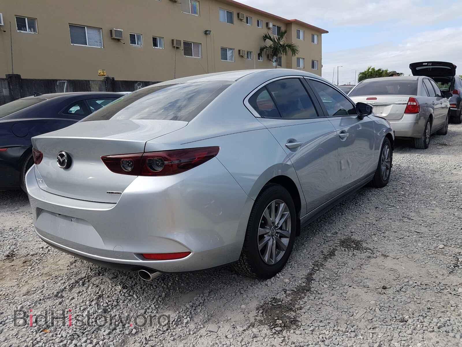 2019 MAZDA 3 - VIN: 3MZBPABL4KM111276 - Фото 4