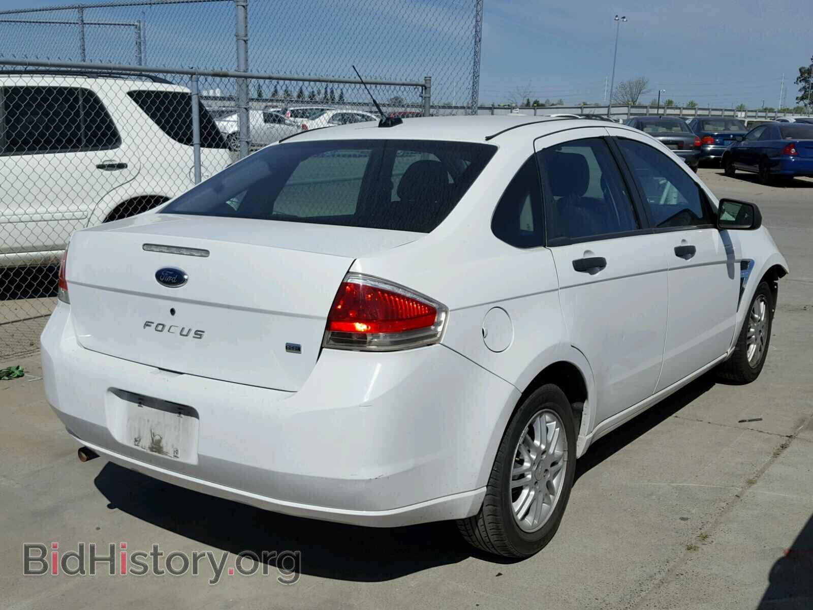 2008 FORD FOCUS - VIN: 1FAHP35N68W143392 - Photo 4