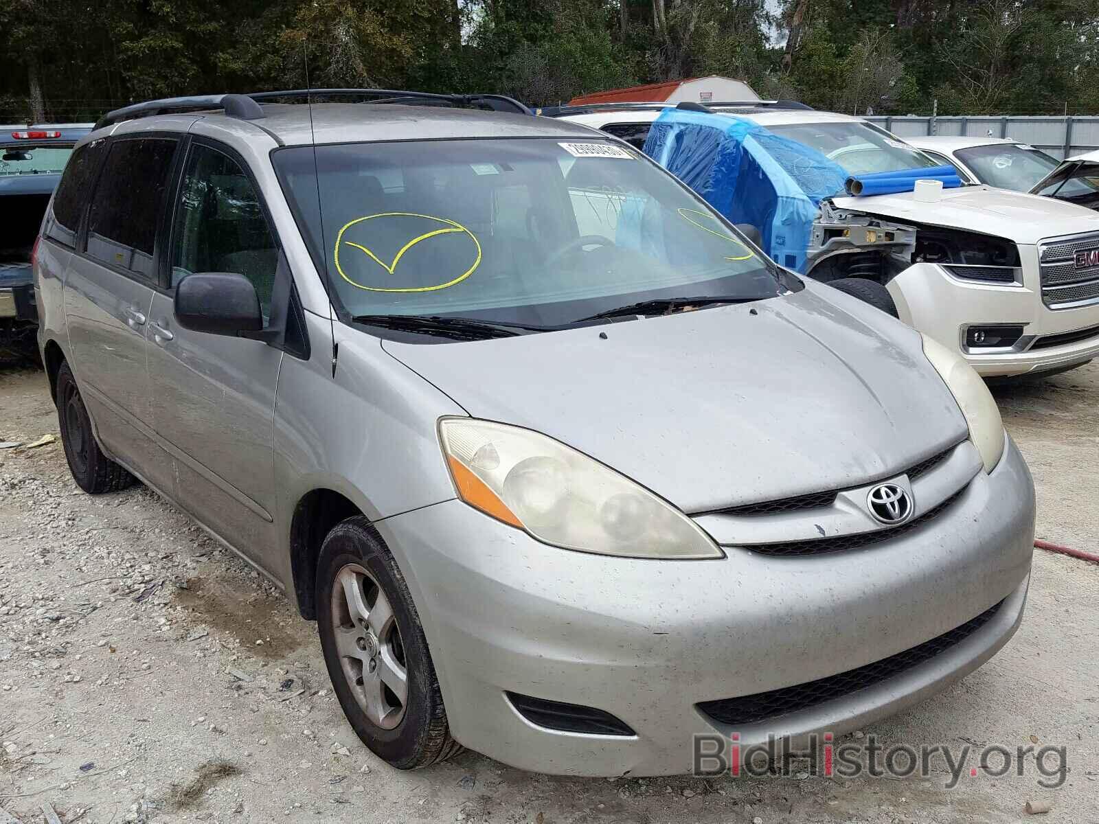 Photo 5TDZK23C18S224650 - TOYOTA SIENNA CE 2008