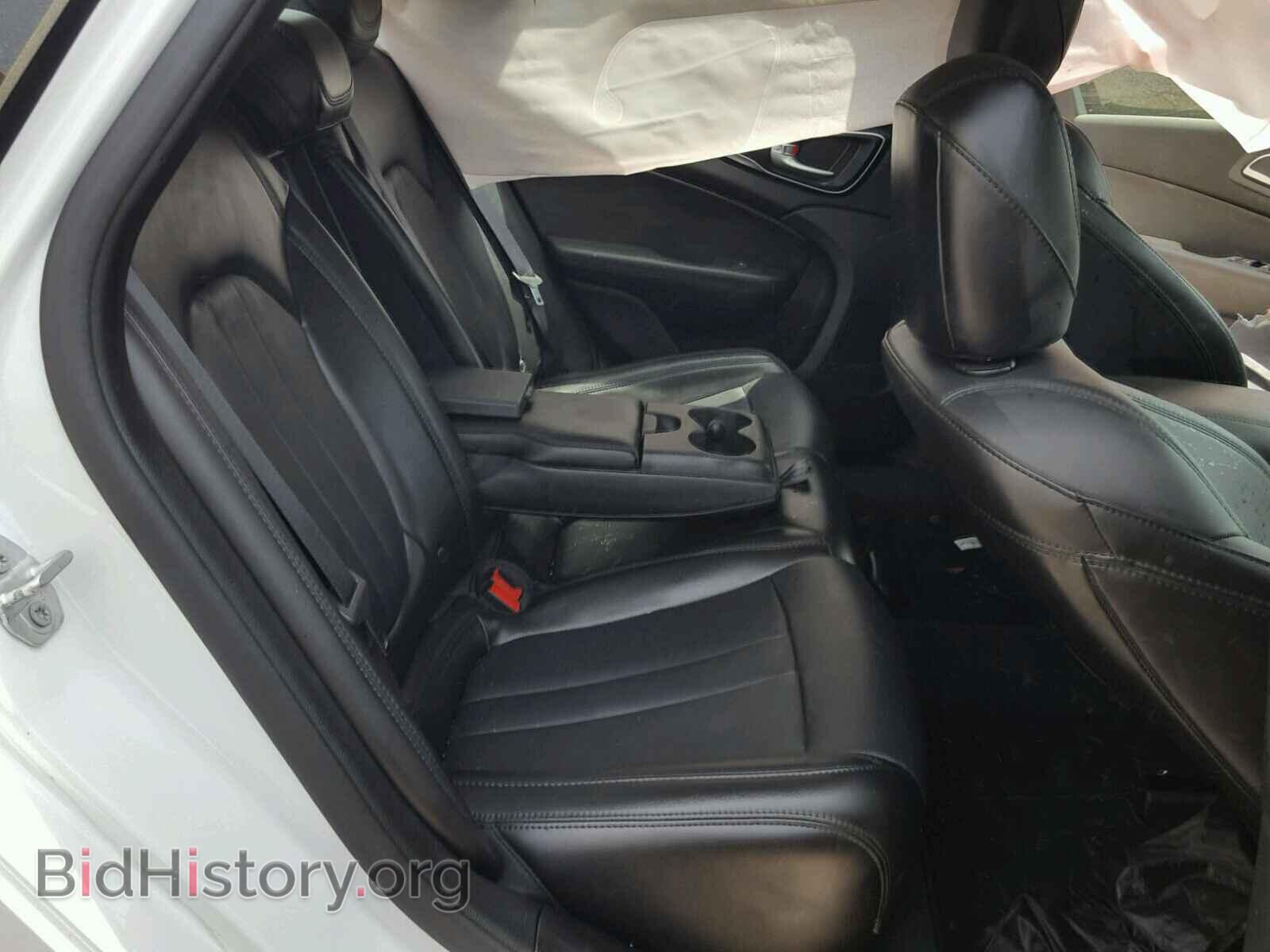 2016 CHRYSLER 200 - VIN: 1C3CCCAB3GN190884 - Photo 6