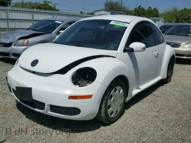 2010 VOLKSWAGEN BEETLE - VIN: 3VWPG3AGXAM020372 - Фото 2