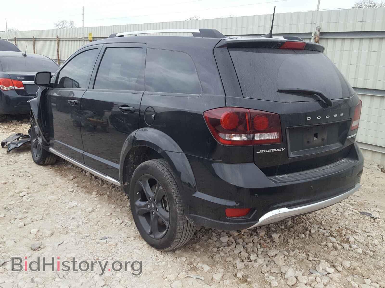2020 DODGE JOURNEY - VIN: 3C4PDCGB1LT206821 - Фото 3