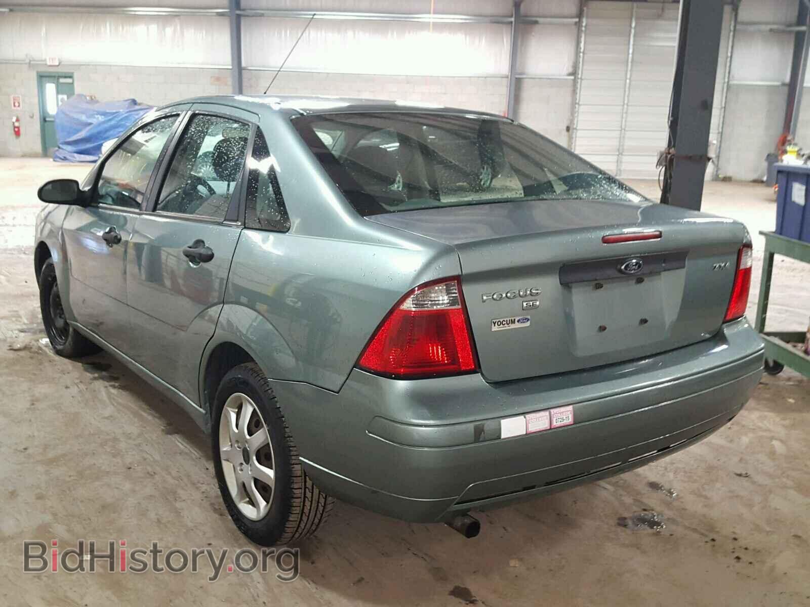 2005 FORD FOCUS - VIN: 1FAHP34N25W260304 - Фото 3
