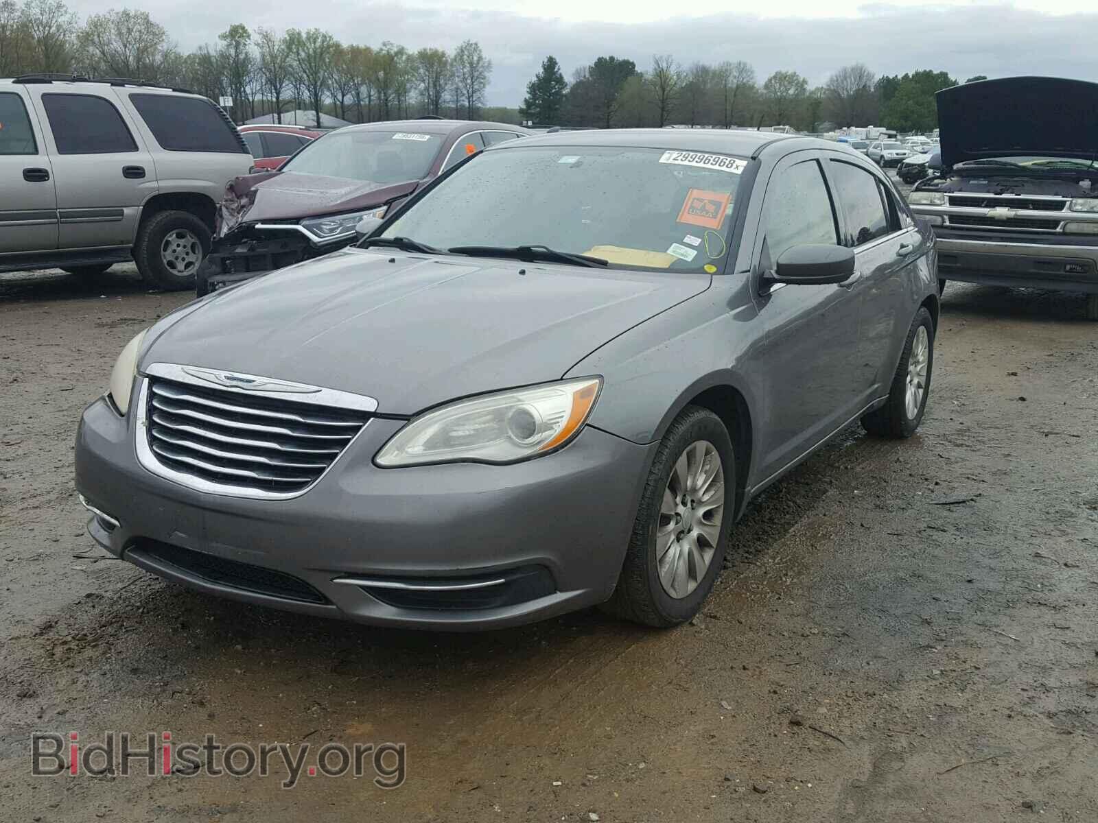 2012 CHRYSLER 200 - VIN: 1C3CCBAB8CN271139 - Фото 2