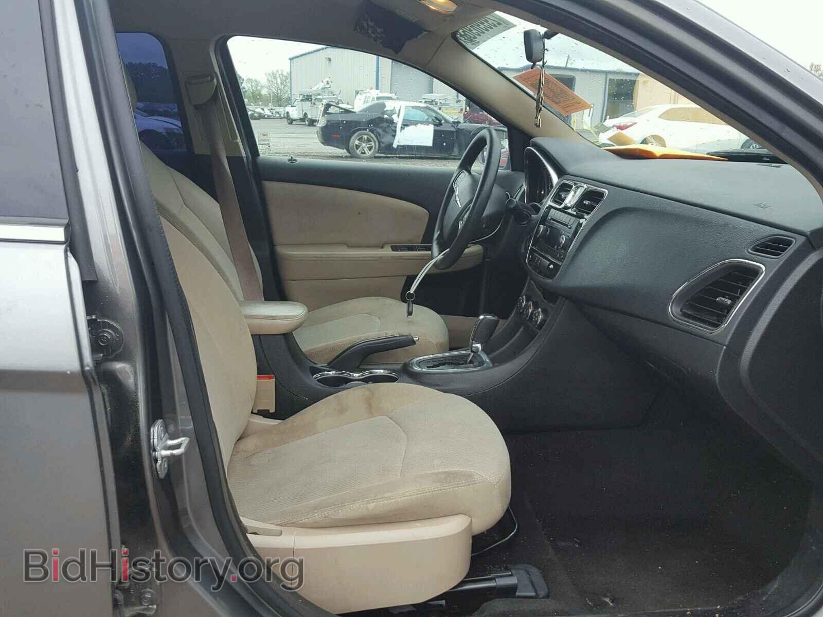 2012 CHRYSLER 200 - VIN: 1C3CCBAB8CN271139 - Фото 5