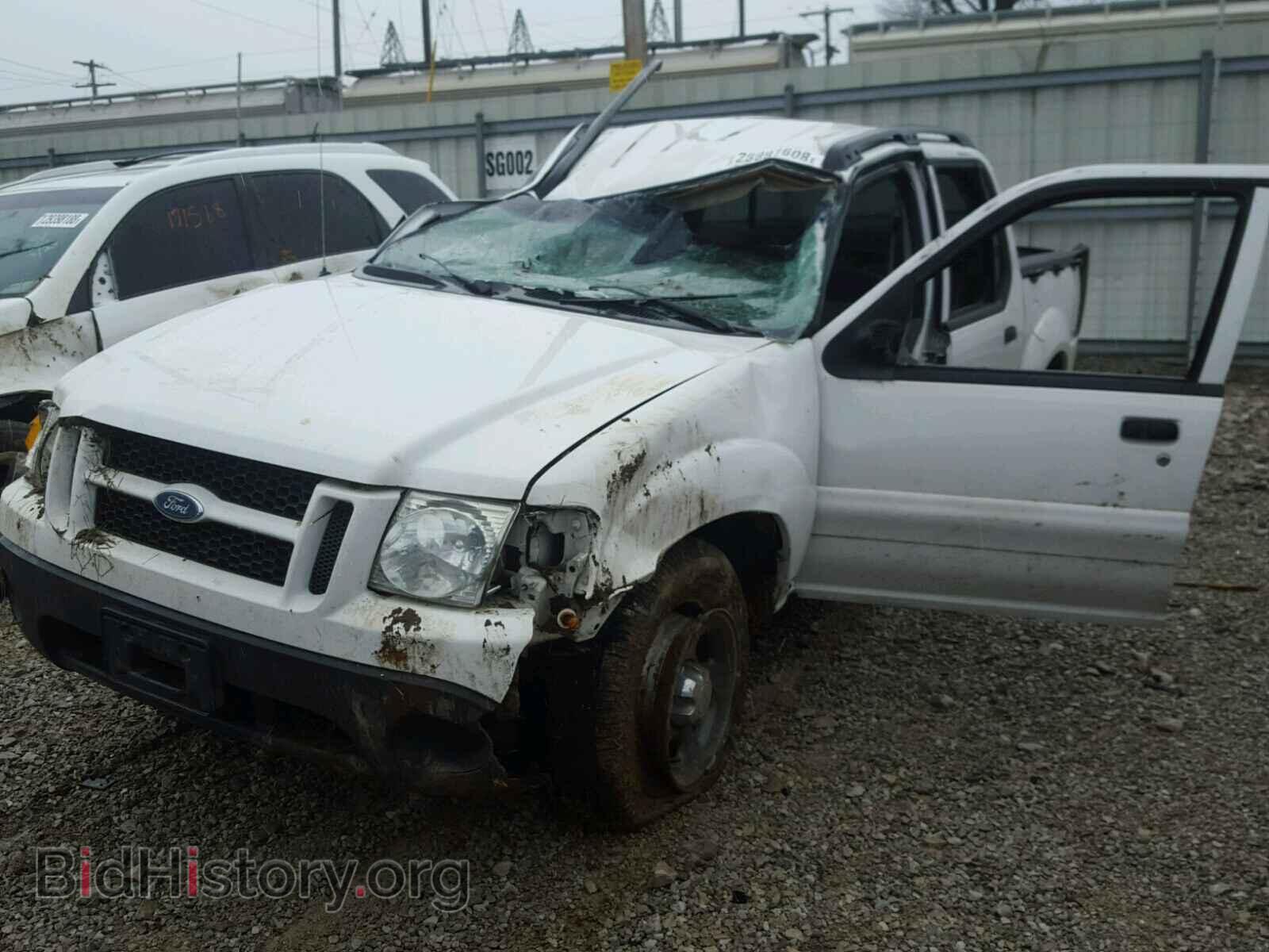 2005 FORD EXPLORER - VIN: 1FMZU67KX5UC00322 - Photo 2