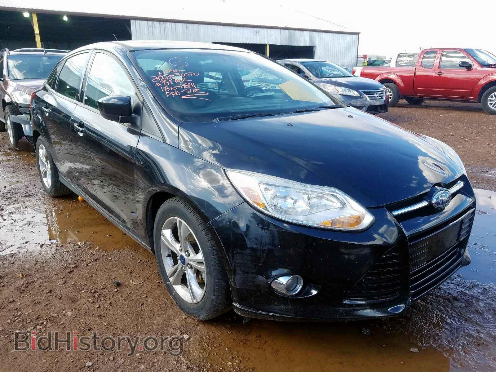 Photo 1FAHP3F29CL322881 - FORD FOCUS 2012