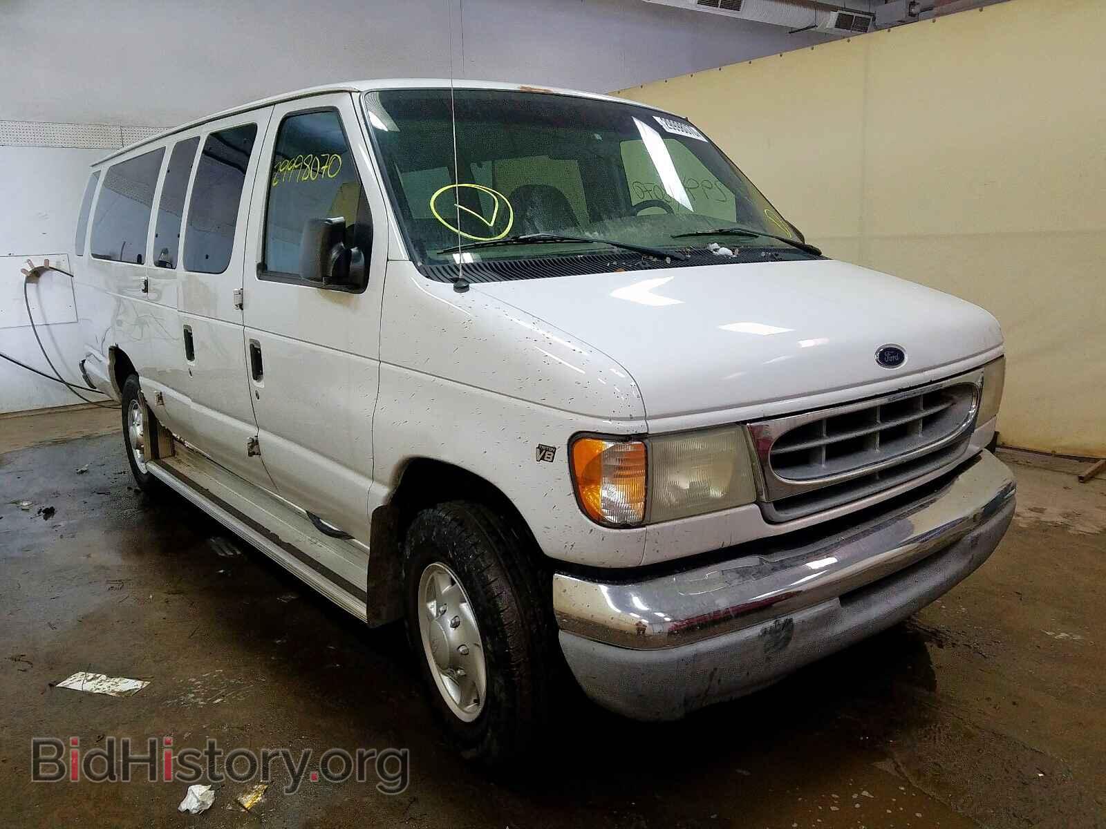 Photo 1FBSS31L42HB19904 - FORD ECONOLINE 2002
