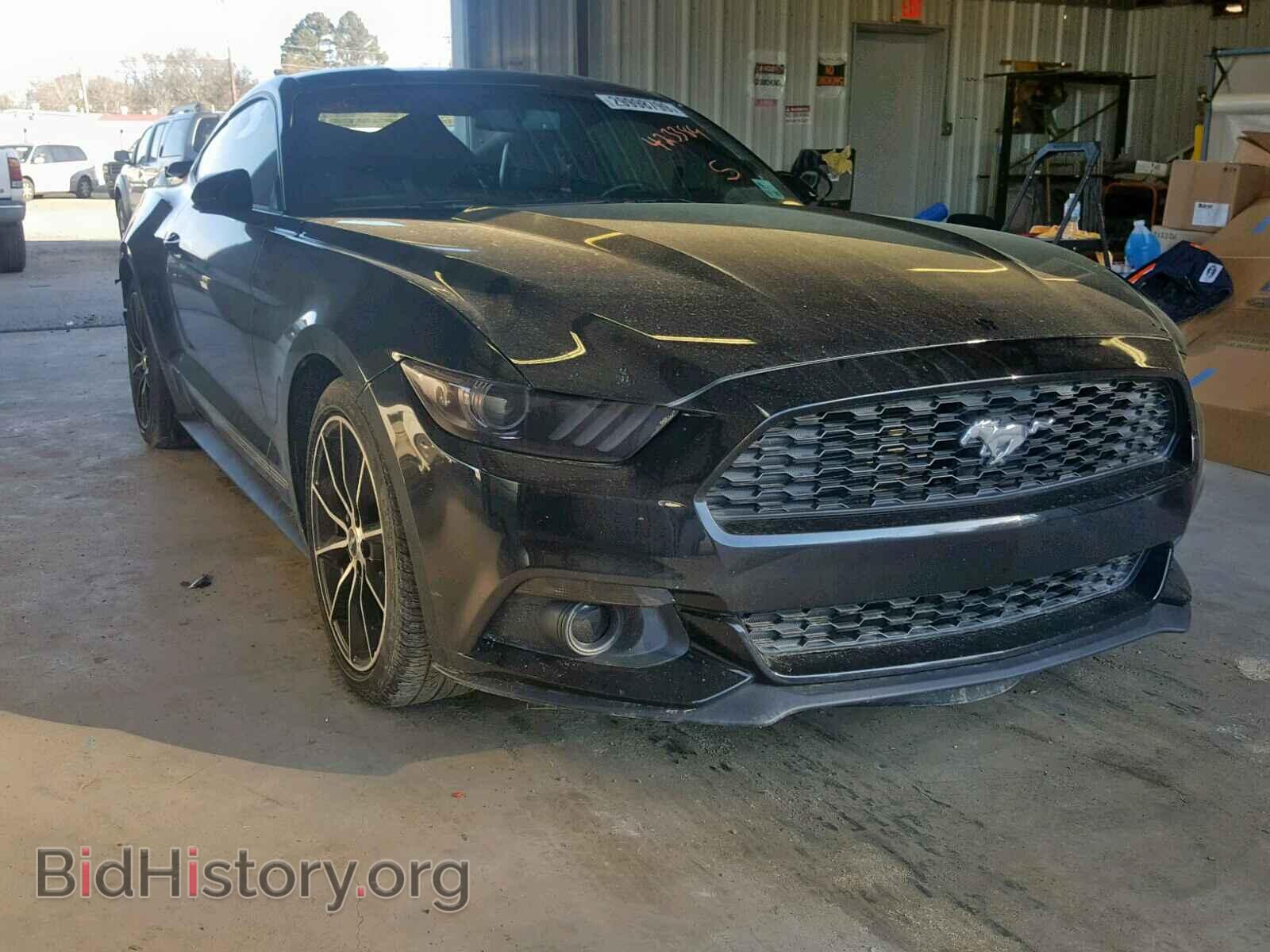 Photo 1FA6P8TH9F5423389 - FORD MUSTANG 2015