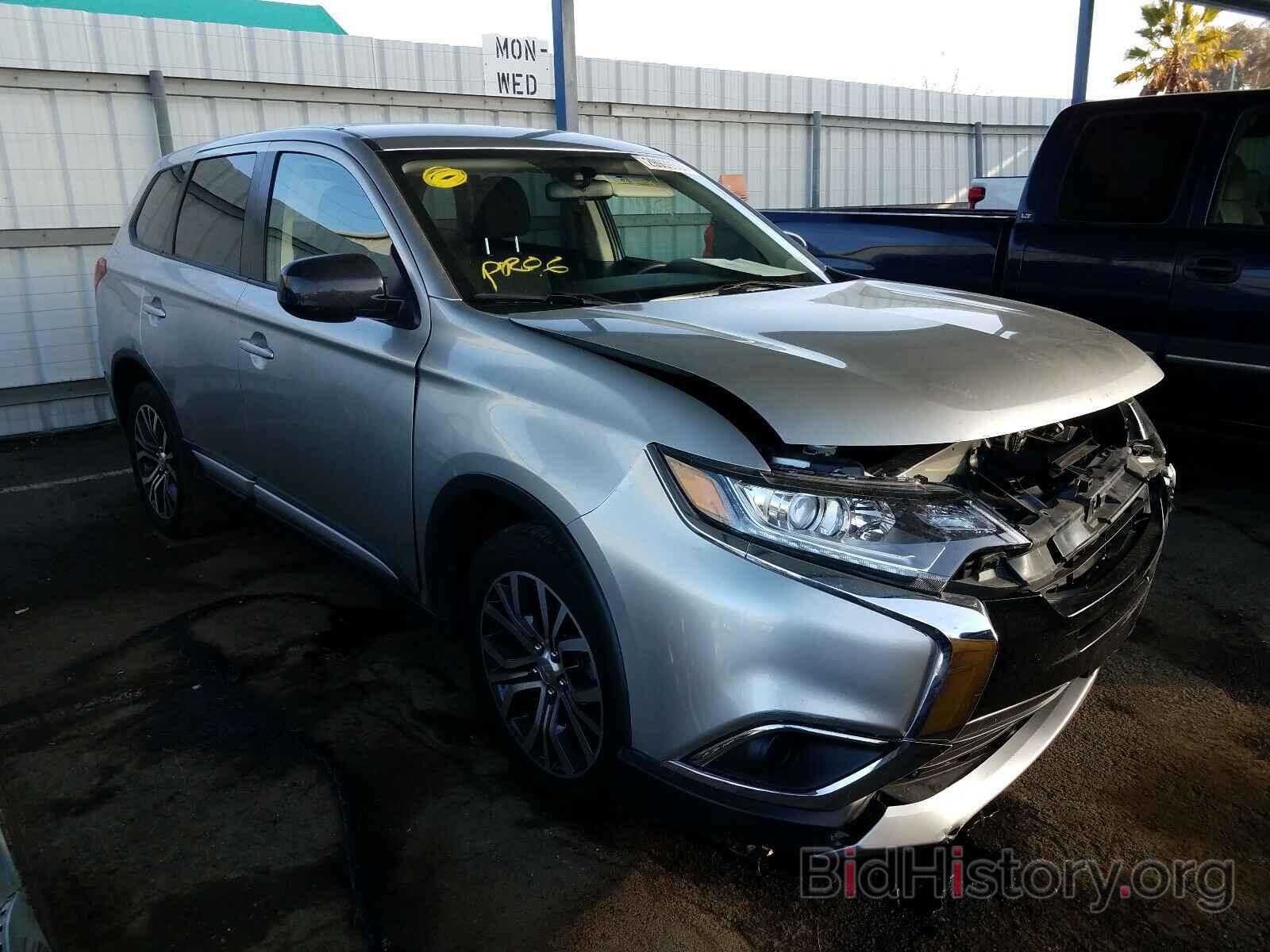 Photo JA4AD2A38JZ063741 - MITSUBISHI OUTLANDER 2018