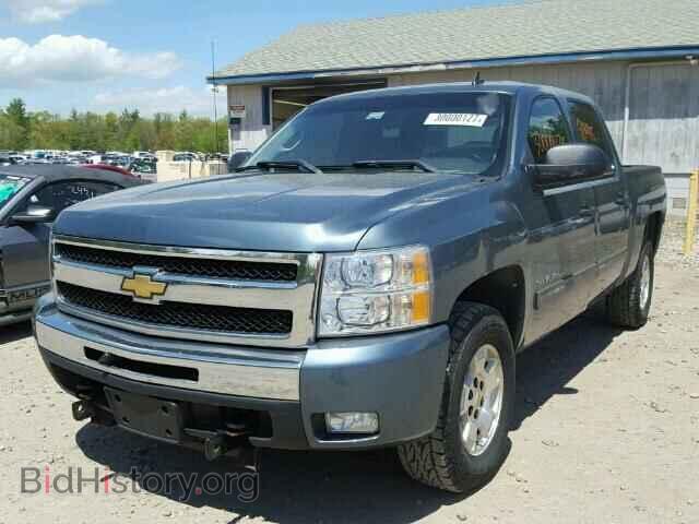 2011 CHEVROLET SILVERADO - VIN: 3GCPKSE33BG252928 - Фото 2