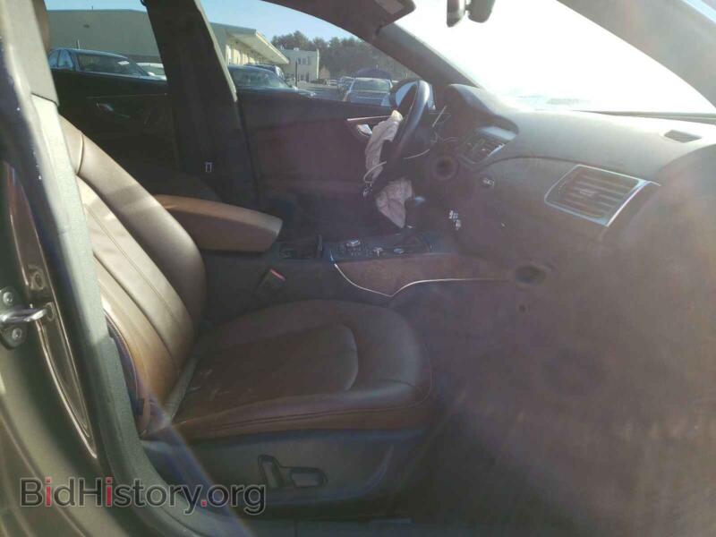 2012 Audi A7 (VIN WAUYGAFC6CN122582) — photo 5 of 10