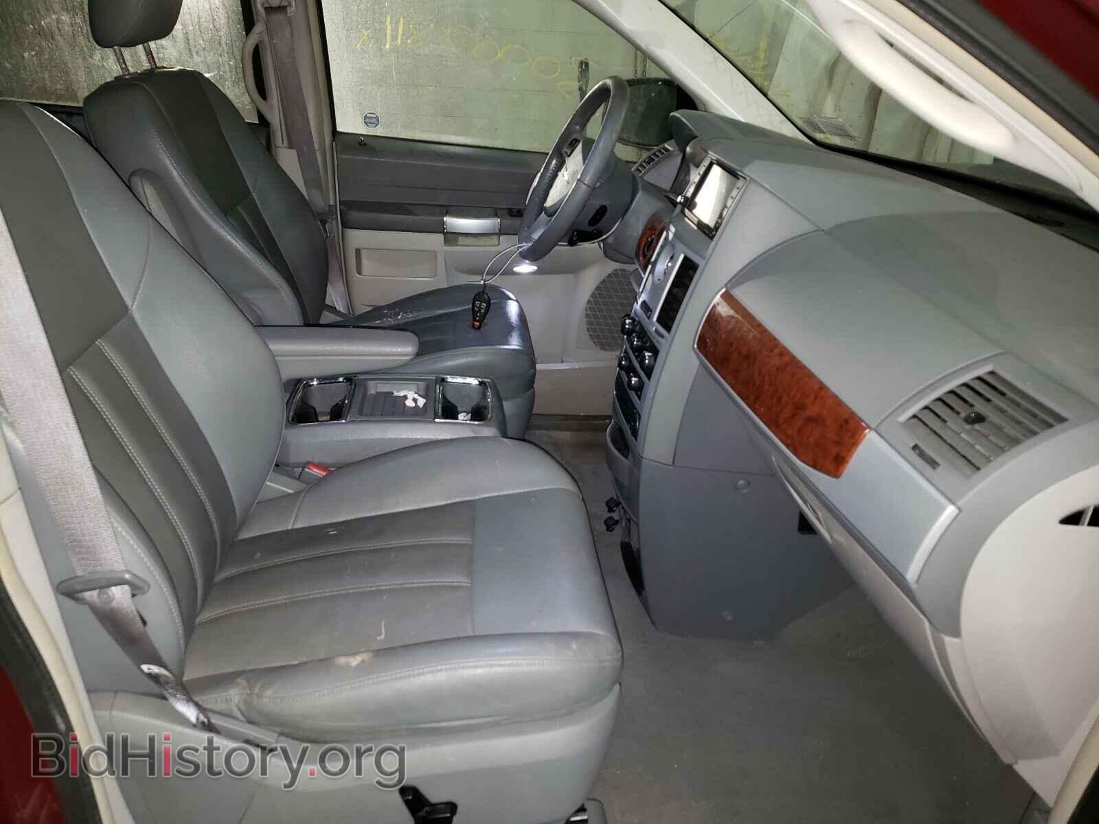 2008 CHRYSLER MINIVAN - VIN: 2A8HR54P38R763430 - Фото 5