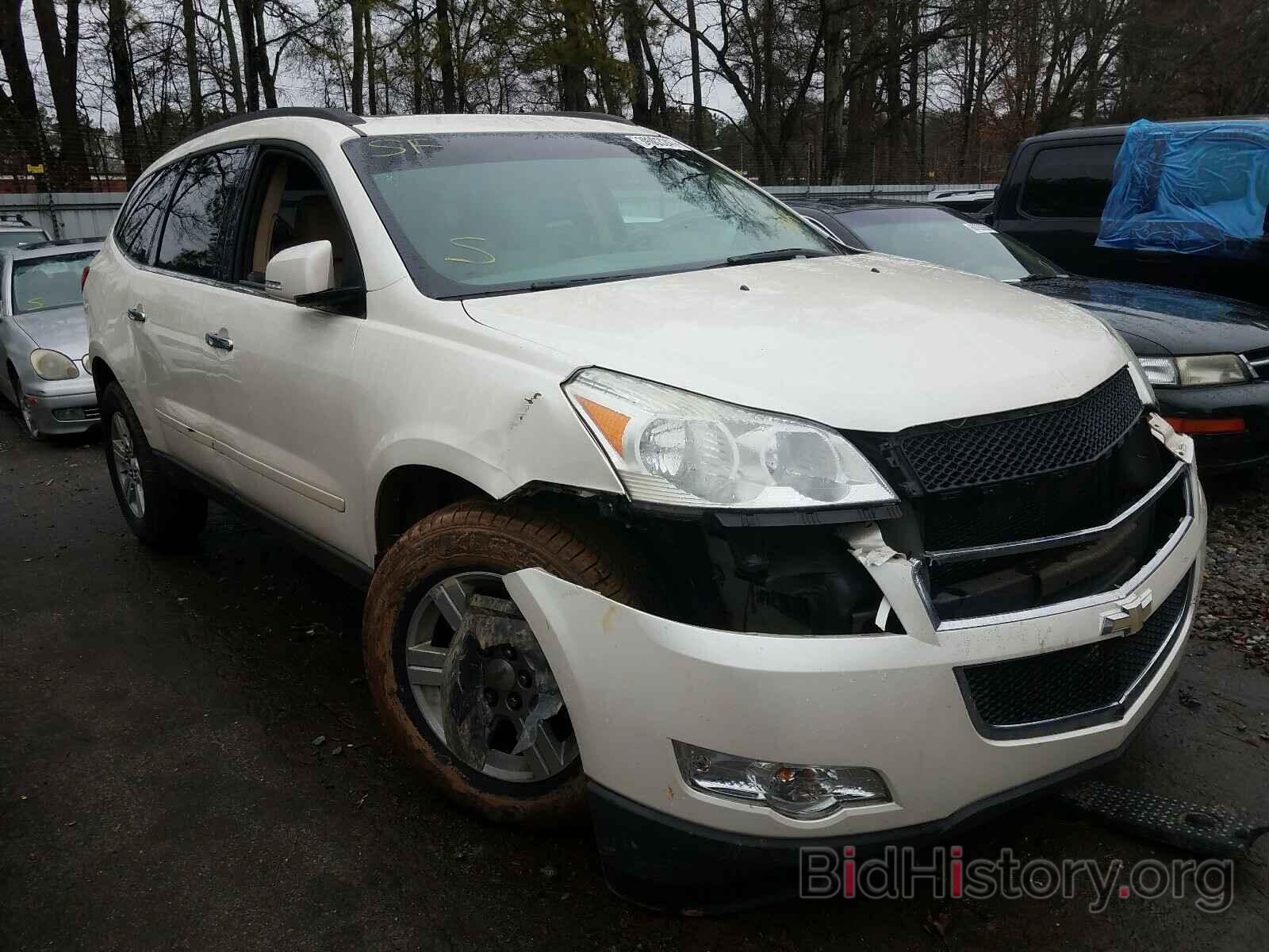 Photo 1GNKRJED0BJ178298 - CHEVROLET TRAVERSE 2011