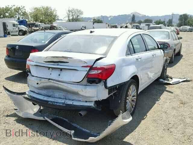 2012 CHRYSLER 200 - VIN: 1C3CCBCG8CN184401 - Фото 4