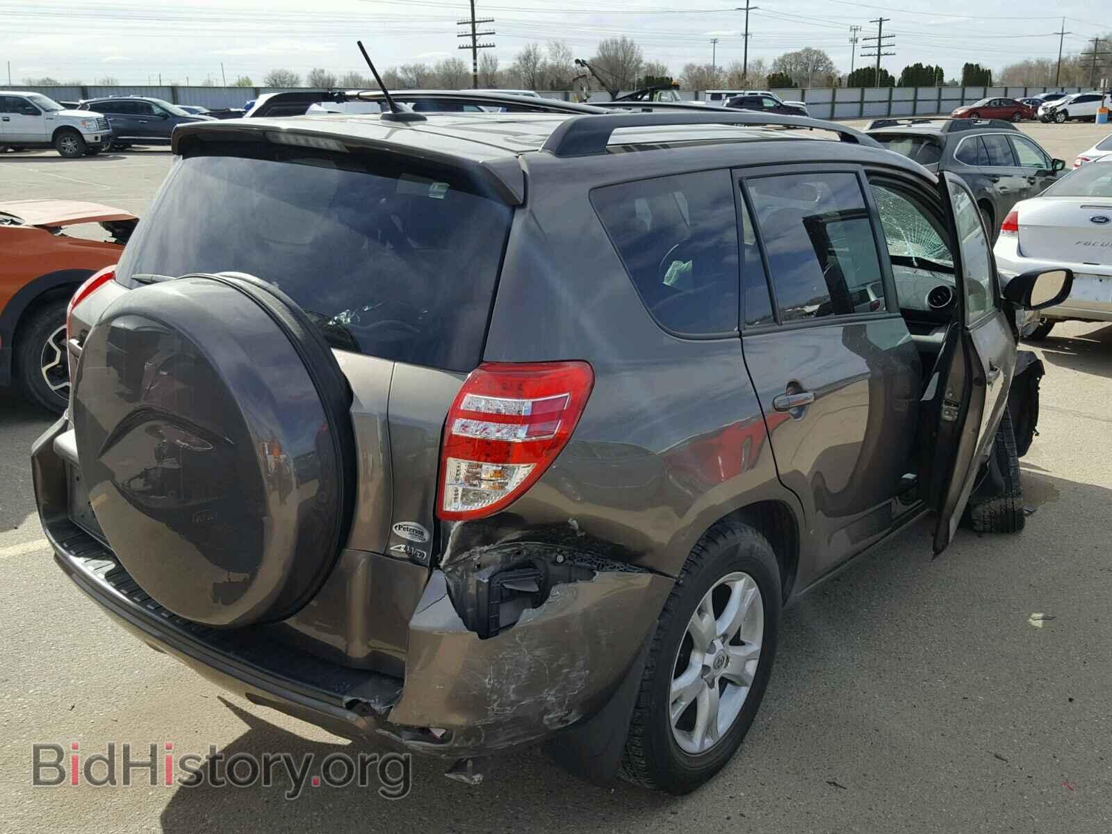 2011 TOYOTA RAV4 - VIN: 2T3BK4DV6BW051324 - Фото 4