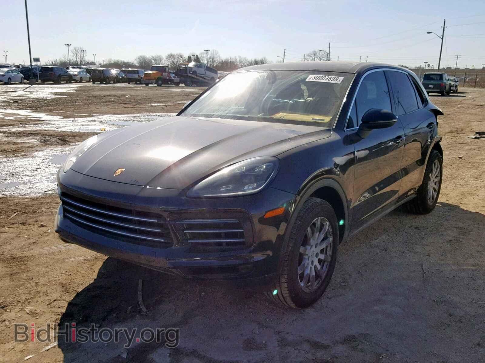 2019 PORSCHE CAYENNE - VIN: WP1AA2AY2KDA06135 - Фото 2
