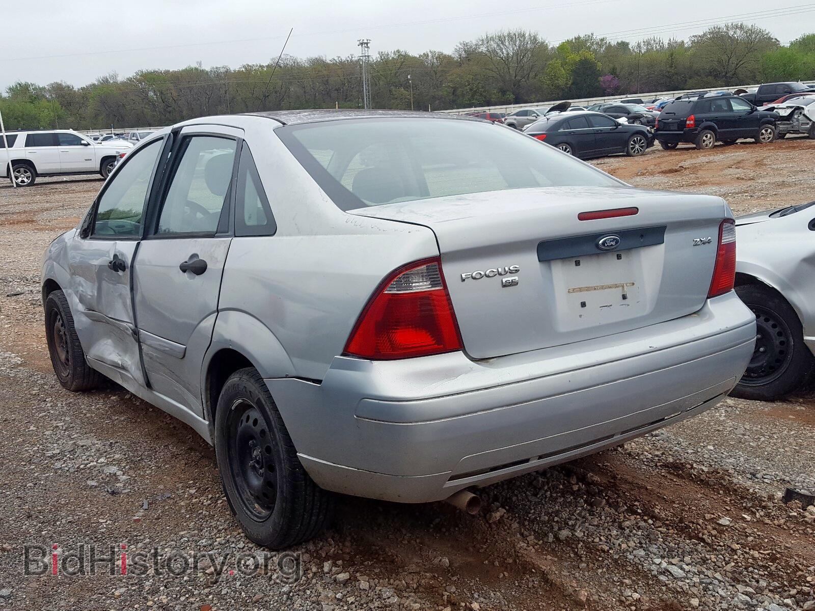 2005 FORD FOCUS - VIN: 1FAFP34N15W257577 - Фото 3