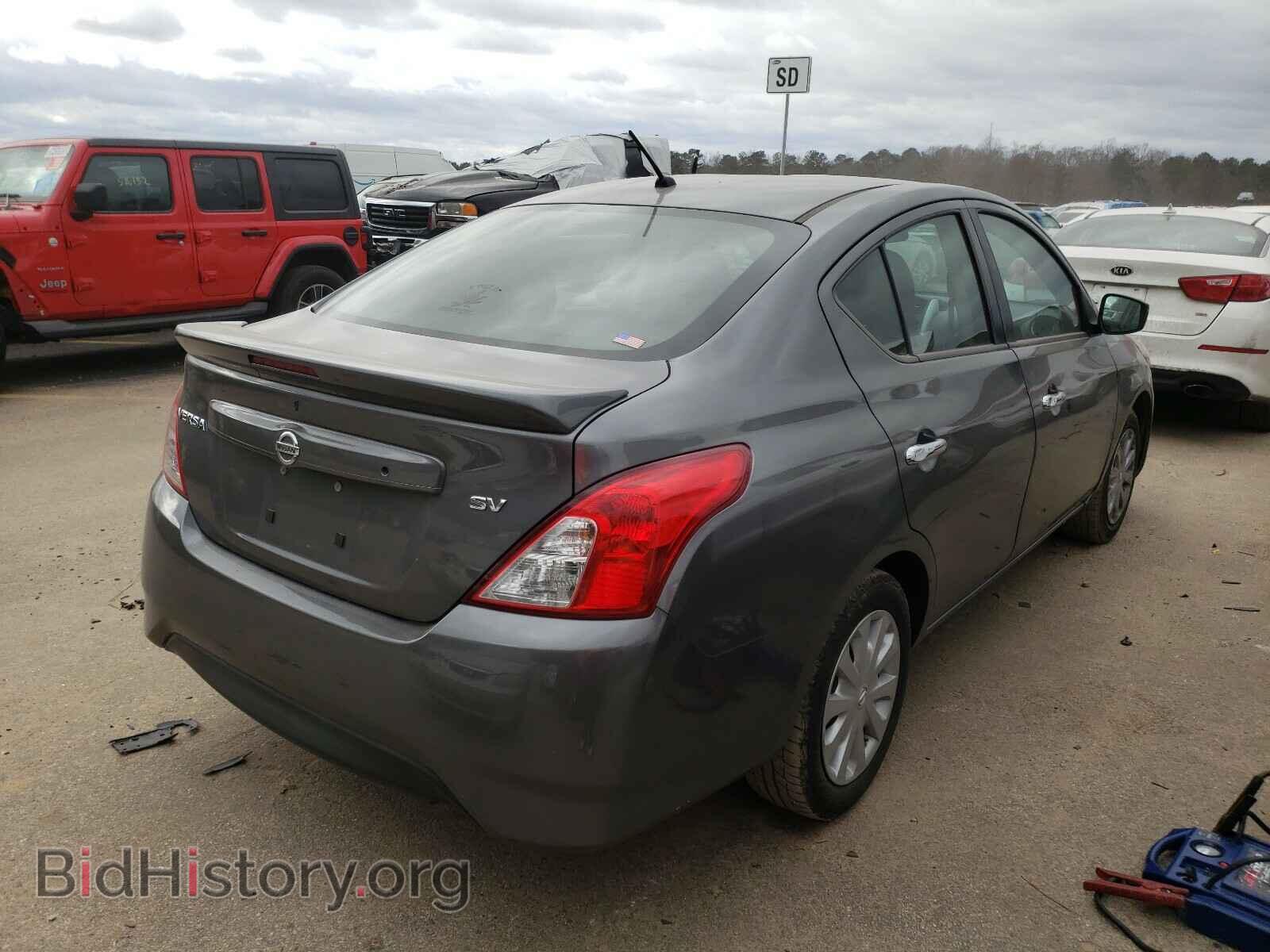 2017 NISSAN VERSA - VIN: 3N1CN7APXHL817674 - Фото 4
