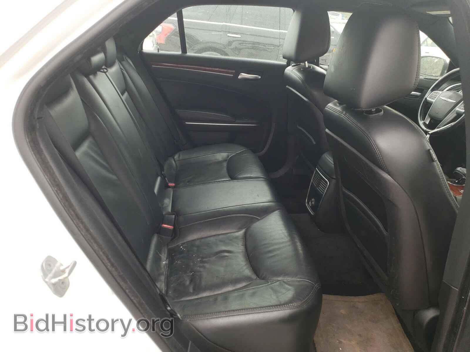 2012 CHRYSLER 300 - VIN: 2C3CCACG0CH169572 - Фото 6
