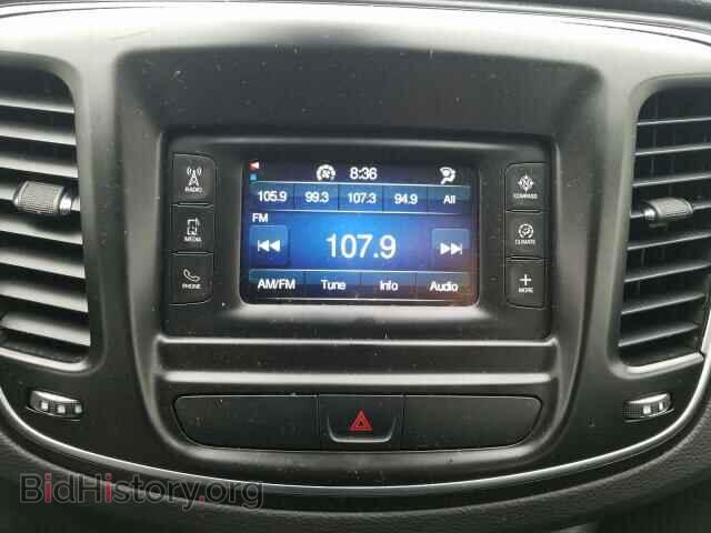 2016 CHRYSLER 200 - VIN: 1C3CCCFB7GN188533 - Фото 9
